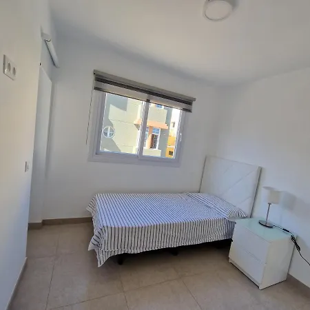 La Casita De La Charca Apartment *